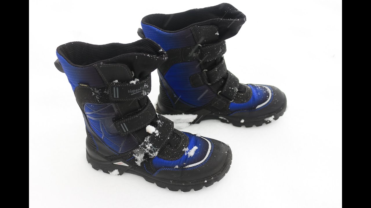 Testing Superfit Pollux boots in snow