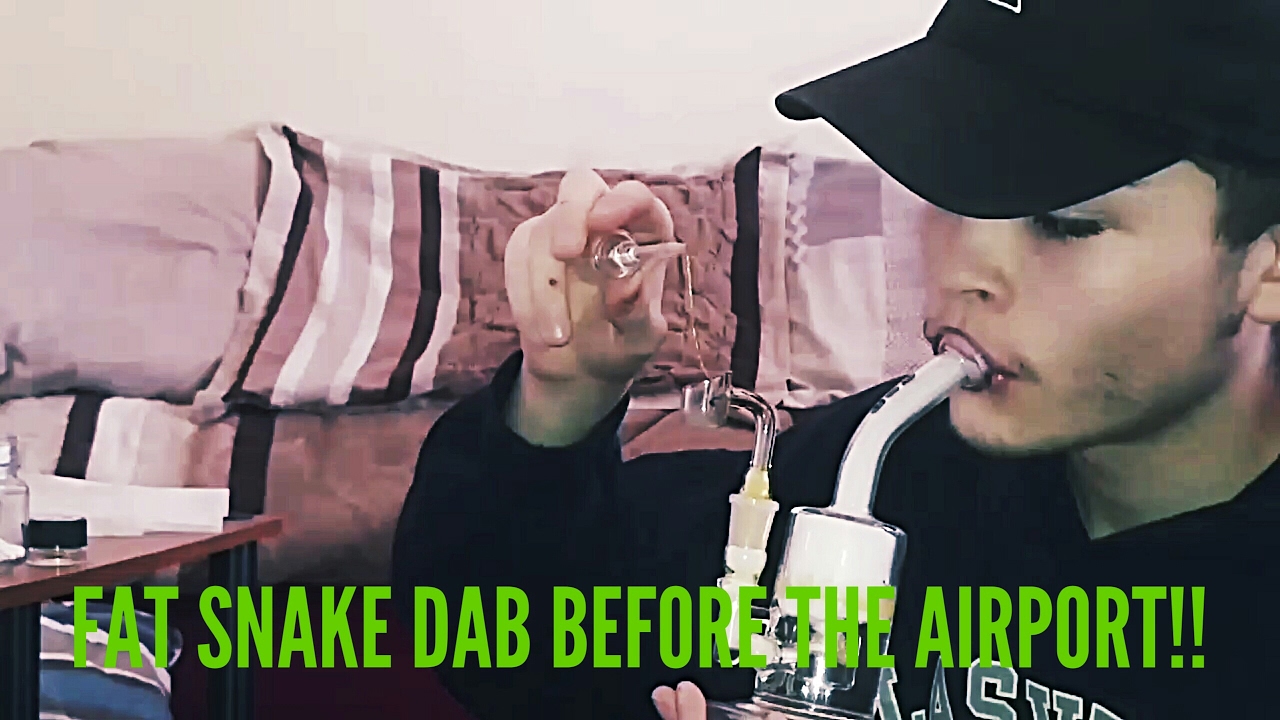 FAT SNAKE DAB BEFORE THE AIRPORT!!