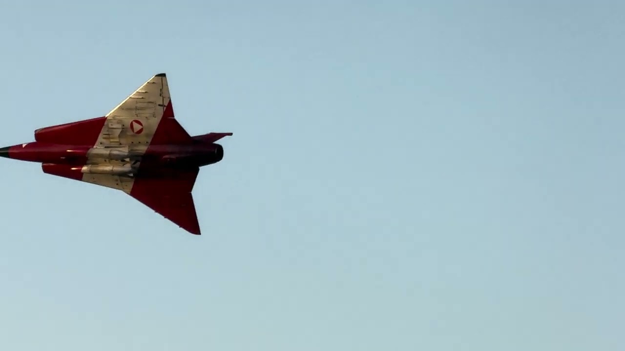 1/5th Scale DRAKEN with JetCat P250