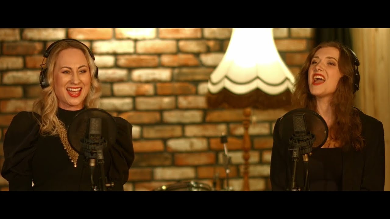 Radość dziś nastała/Нова радість стала - Eliza Sacharczuk i Kasia Szczesiul