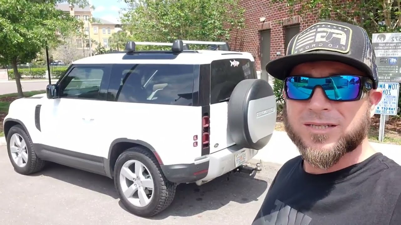 HOW TO CHANGE A LAND ROVER DEFENDER FLAT