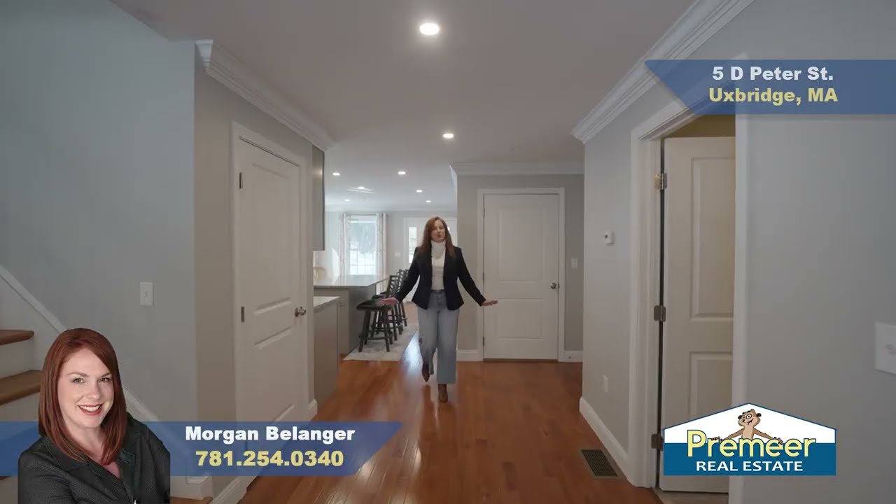 5 PETER ST, UNIT D, UXBRIDGE, MA 01569:  Stunning 3 Bed/3 Bath End-Unit TownHouse w/Garage