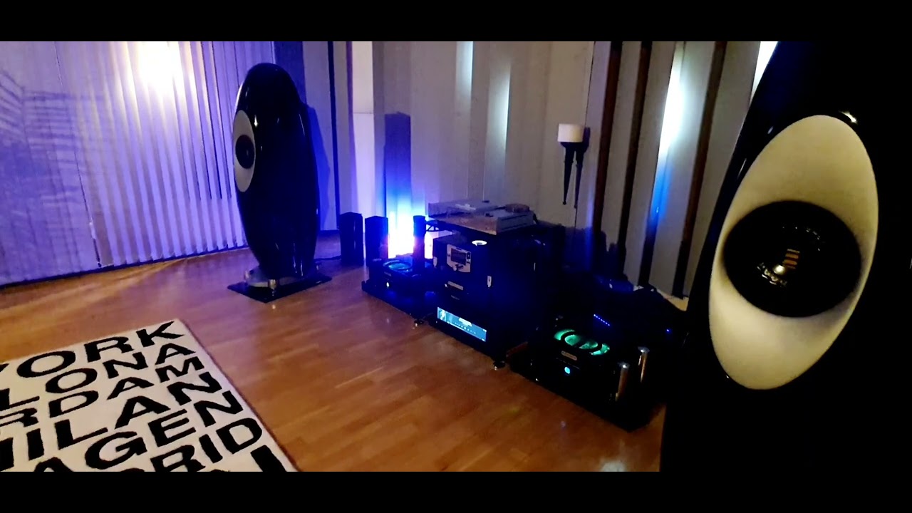 ELAC concentro M Burmester  MbL Chord  Siltech Synergistic Research  Hifirose.