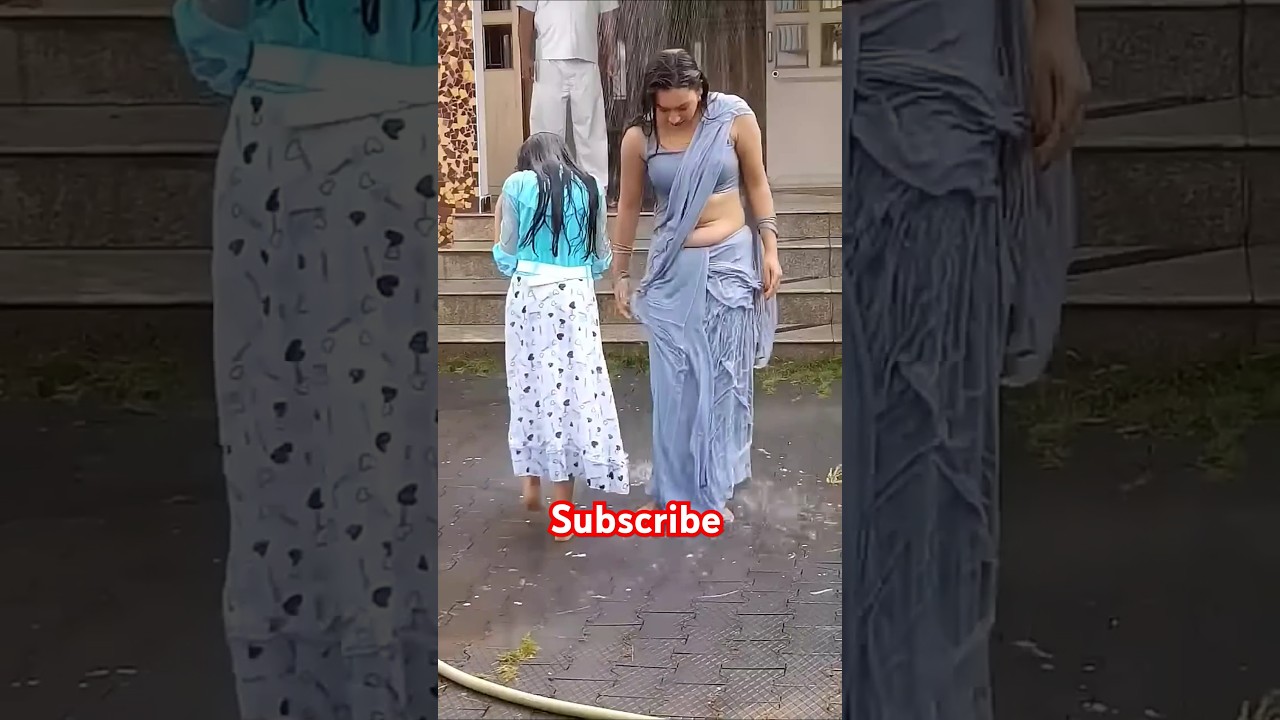 #rainlover #raindance #balloons #saree #sareedraping #dance #love #barishstatus