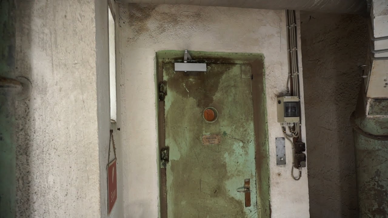 Machine Room Tour! 1964 Thomas B. Thrige elevator (mod by OTIS) @ Vester Kær 16, Ringkøbing, Denmark