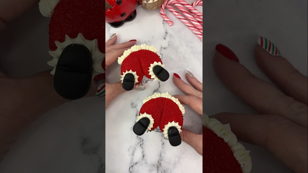 Santa butts 🎅🏼😜 