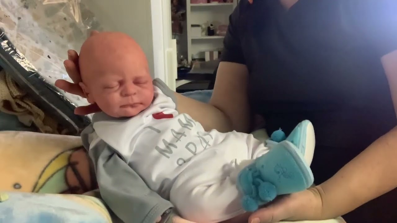 Vollsilikonbaby Benno ( Einzelstück) geht auf Reisen 💓🤩💓