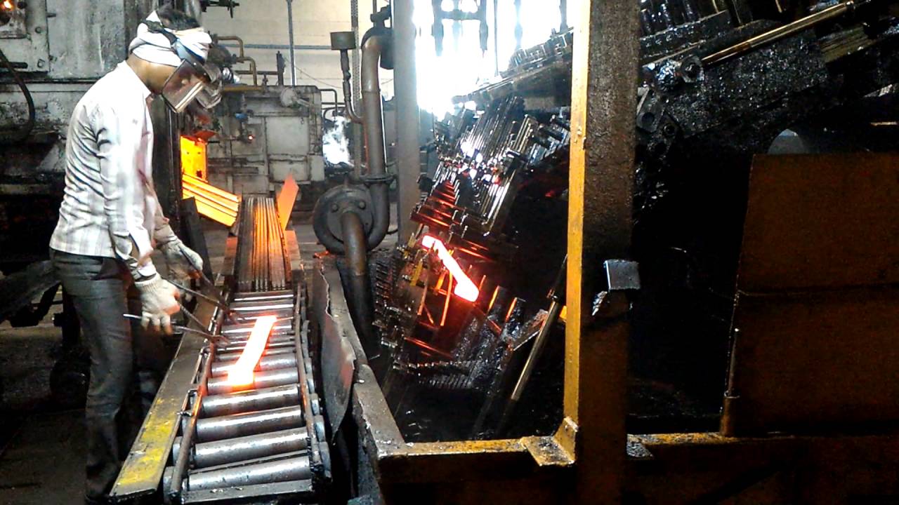 Leaf spring cambering and quenching