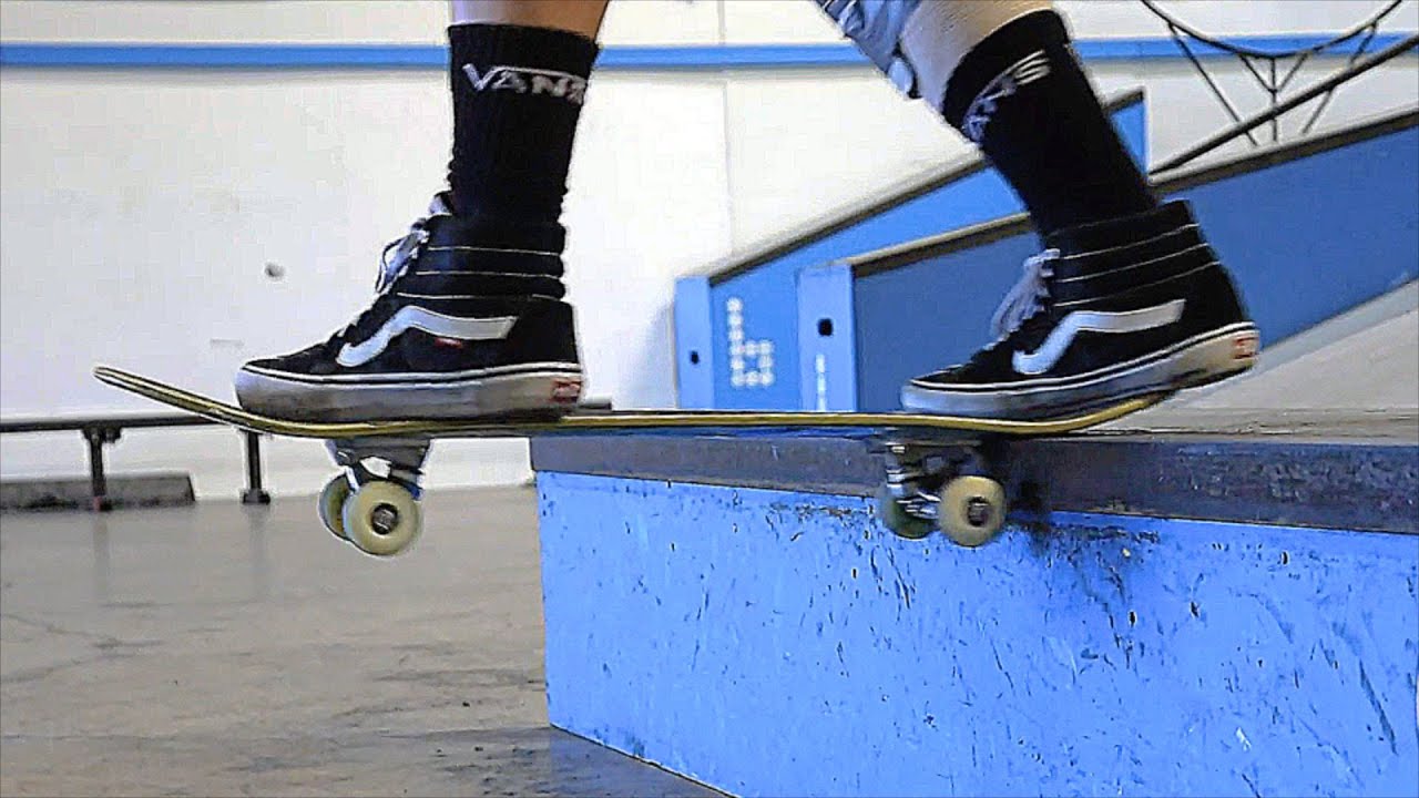 HOW TO BACK TAIL THE EASIEST WAY TUTORIAL