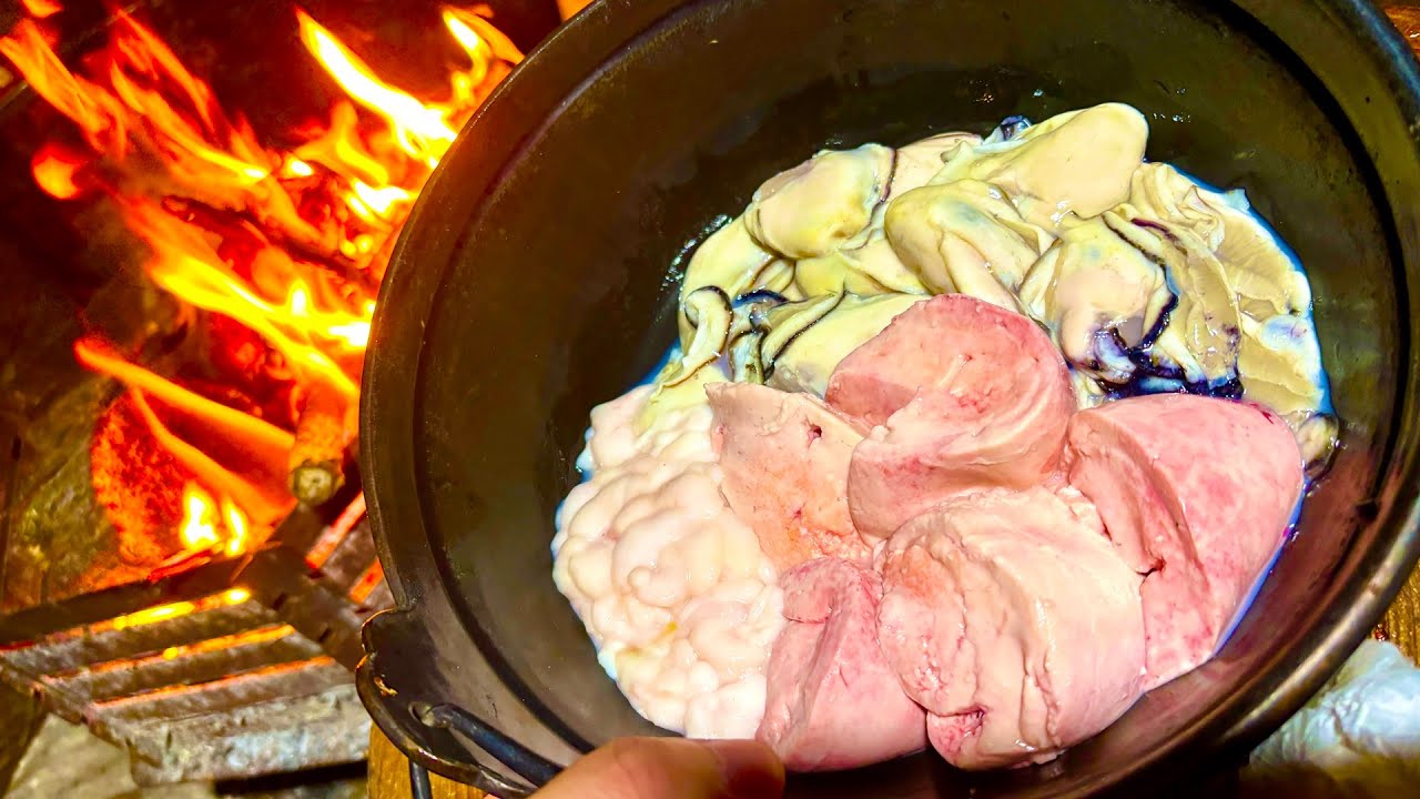 【大人BBQ】焚火で巨大あん肝、牡蠣、白子の痛風スンドゥブチゲ！