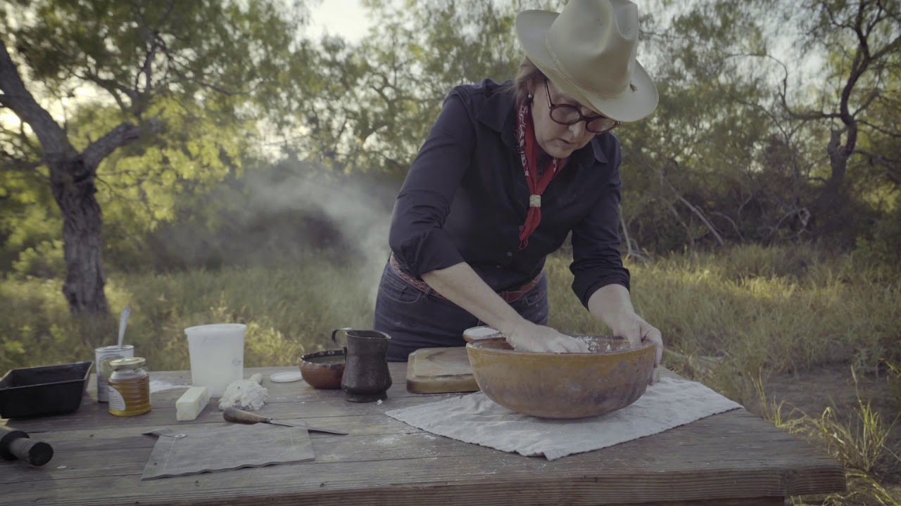 Kitchen Wrangler Ep 5 -  Pan de Campo