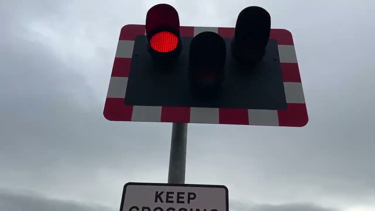Whitehouse Level Crossing (25/02/2026)