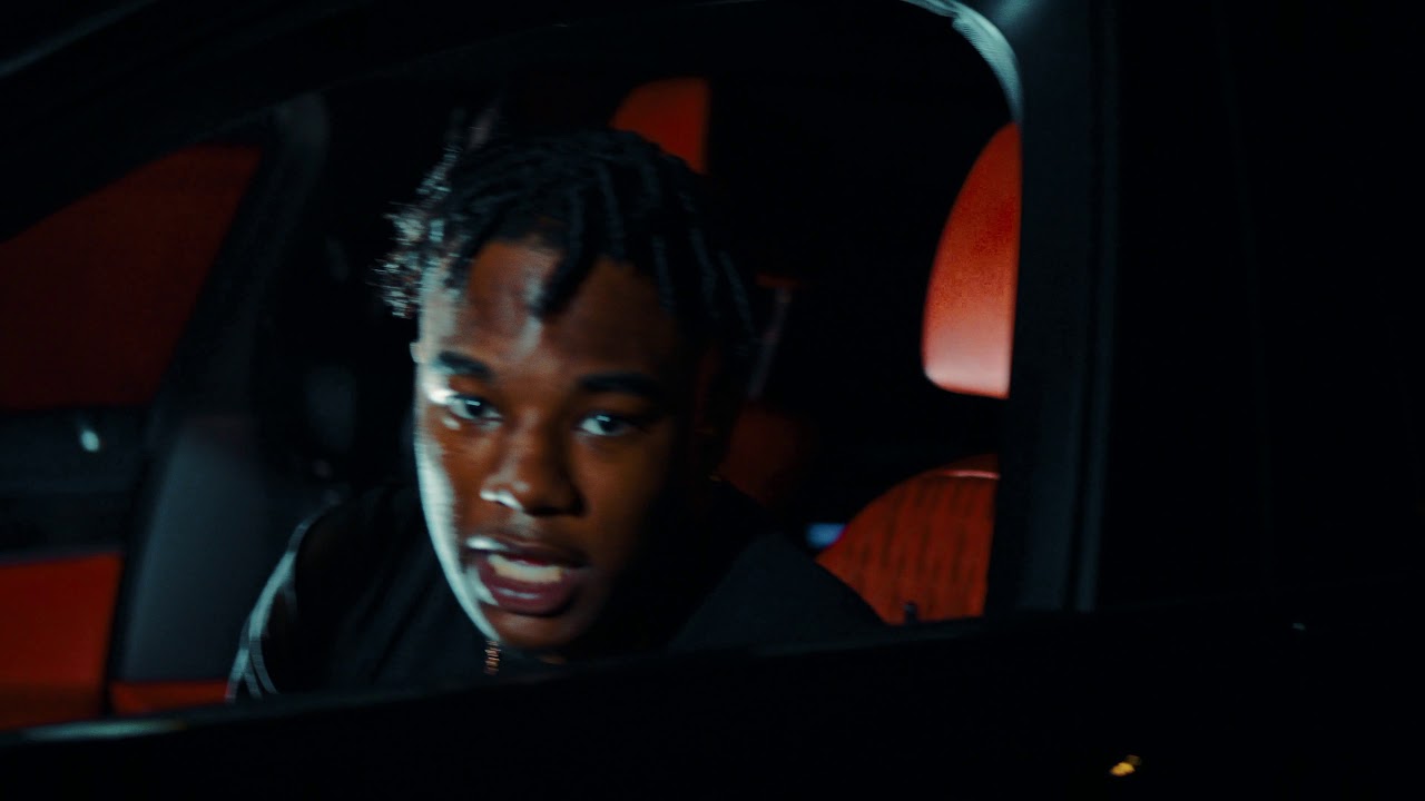 BalenciMari - GREEN LIGHT (MUSIC VIDEO) @MONEYSTRONGTV