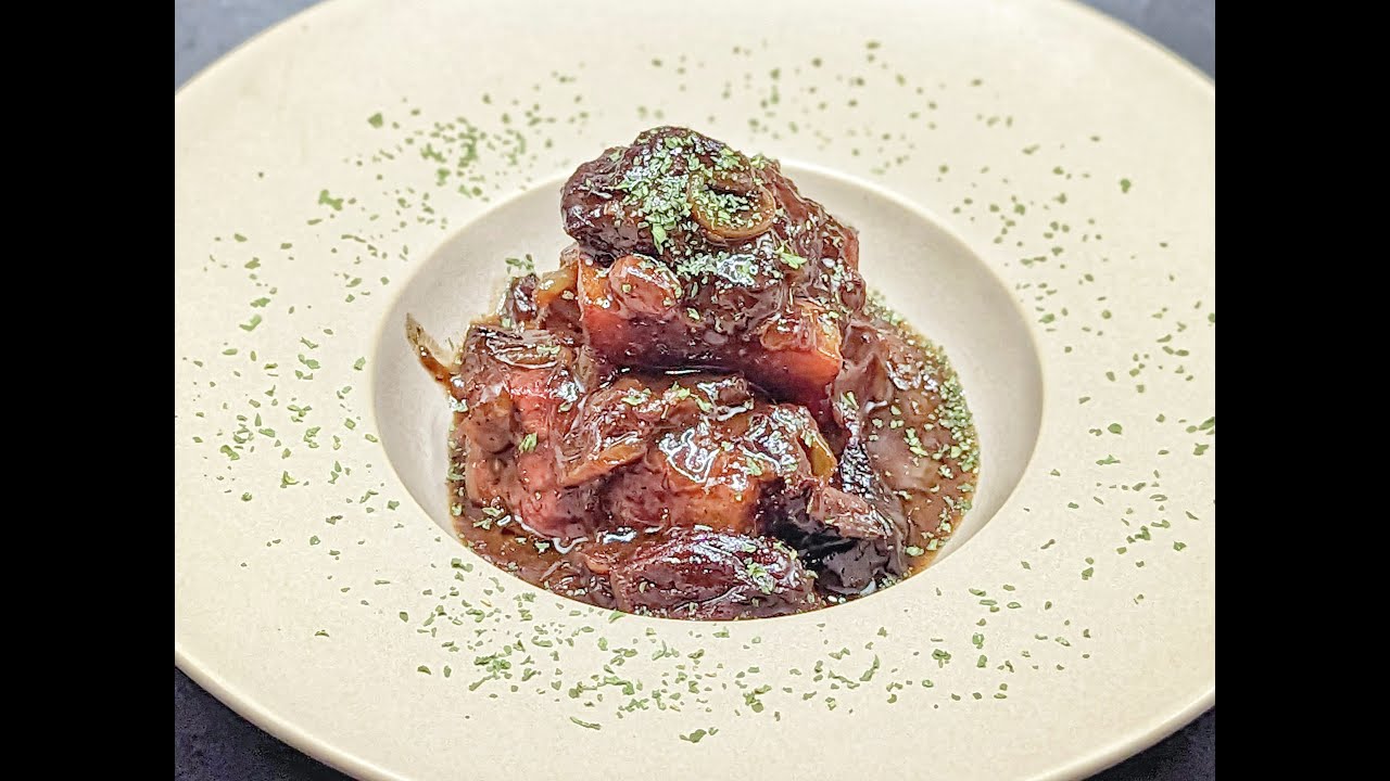 意式紅酒燉梅子五花肉/Red Wine and Prune Braised Pork Belly   HD 1080p