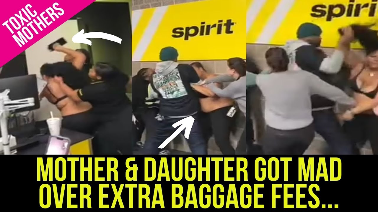 Mother & Daughter Got Mad at the Philly Airport Over Baggage Fees & Got Humbled Quickly by Employees