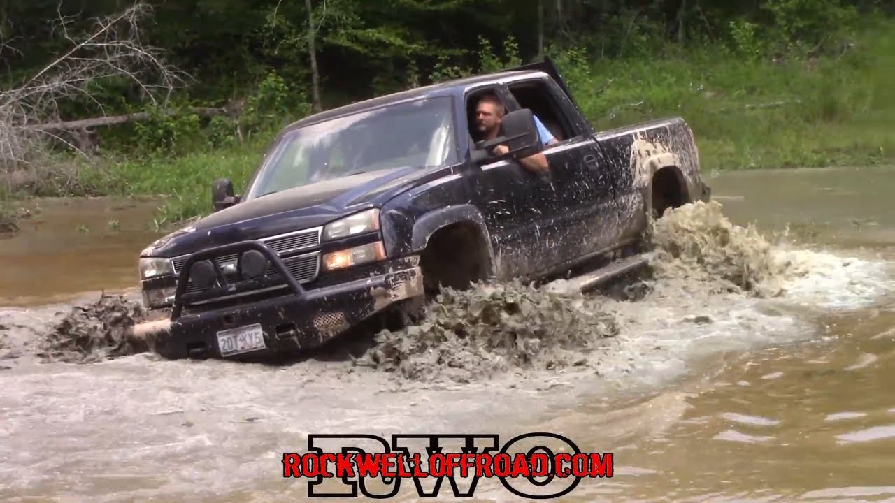 RIVER CROSSING in BIG MONSTER TRUCKS!!