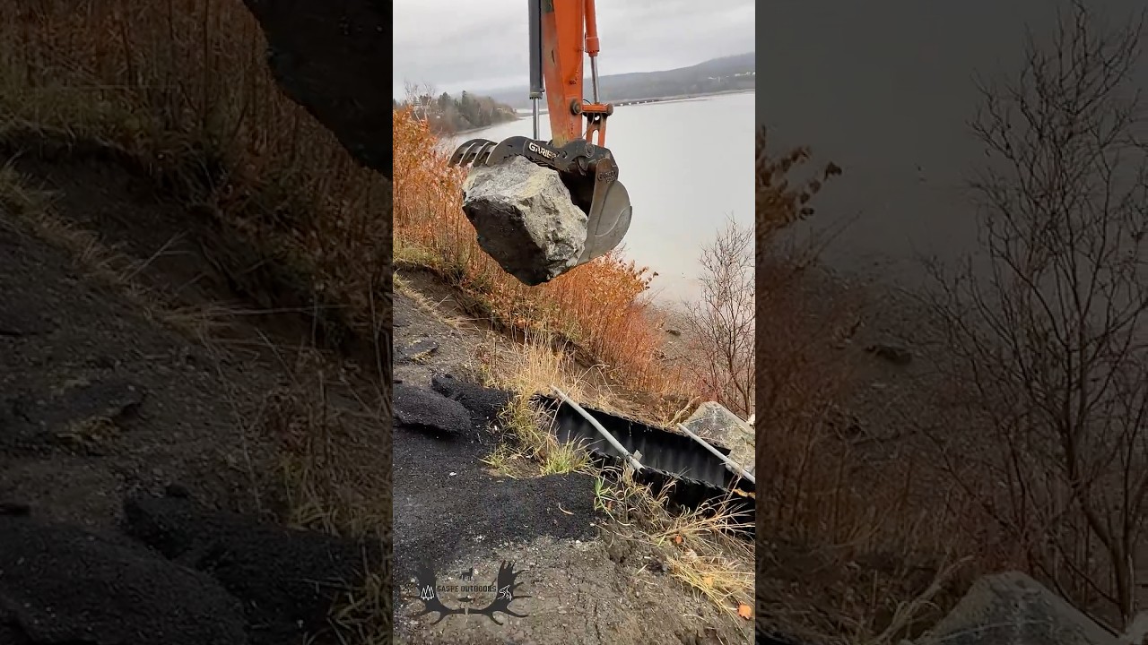 Hitachi Zaxis 350 Excavator Riprap Shoreline Work #shorts