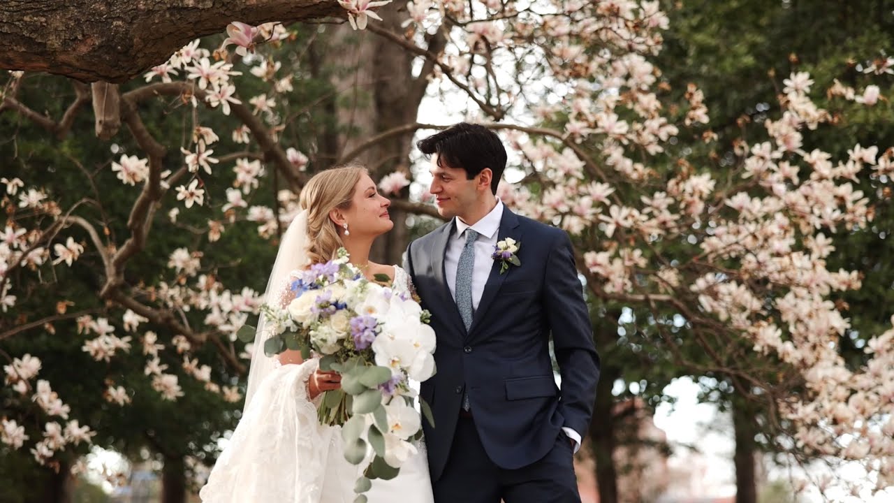 Beautiful Kentucky Wedding // Louisville, KY // McKenzie and Jerry