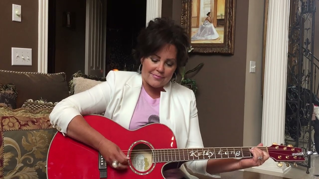 Kelly Lang sings T.G. Sheppard songs
