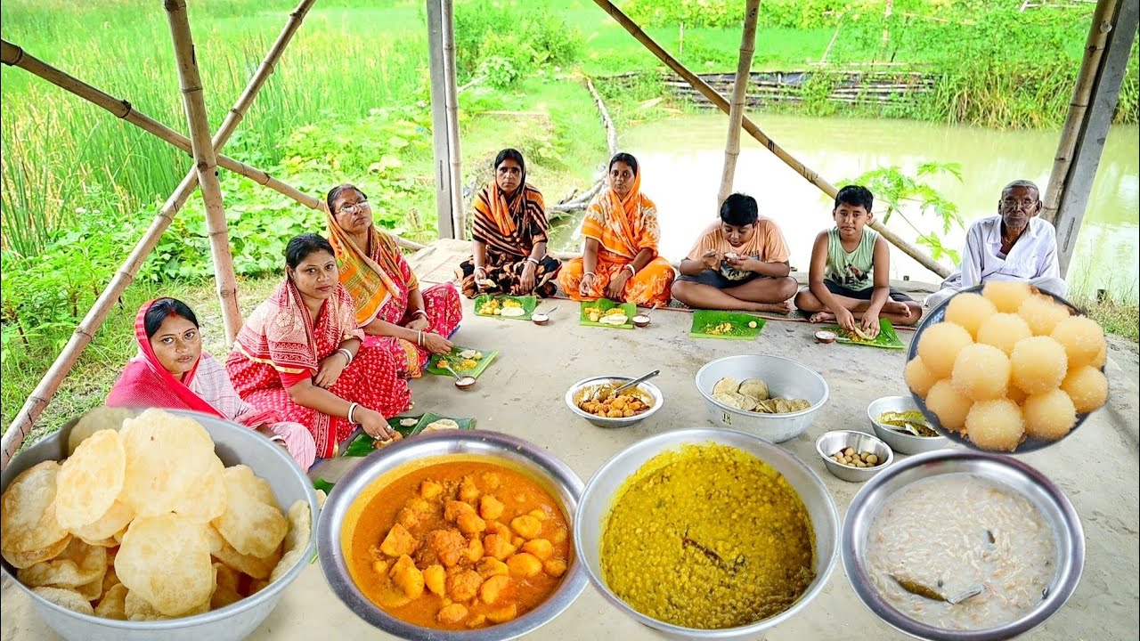 লুচি,কাশ্মীরি আলুরদম, ছোলার ডাল,পায়েস,মিষ্টি জমজমাটি রান্না খাওয়া দাওয়া