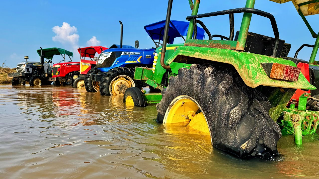 Deep Water Crossing & Rescue Scene | Sonalika 4x4 Power In Action | #ballubhaivideos 