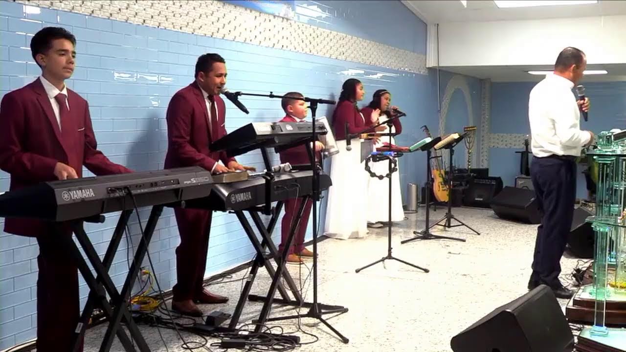Santo Es El Que Vive Para Siempre | Culto De Varones | 3.27.2025