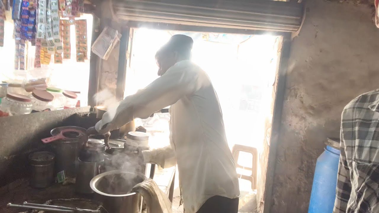 Late Uthna, Papa Ki Chai Aur Factory Life