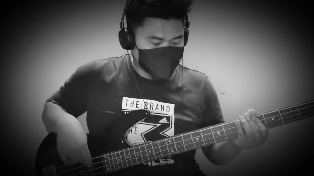 Sejuta Wajah-Ramli Sarip@Konsert Zaman Rock Timur | Bass cover