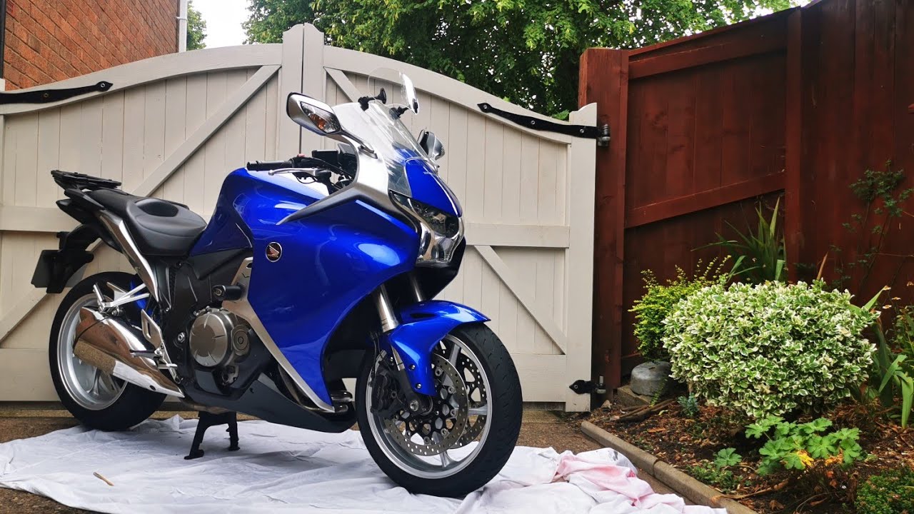 Honda Vfr 1200 Metzeler Roadtec 01se wear rate. 