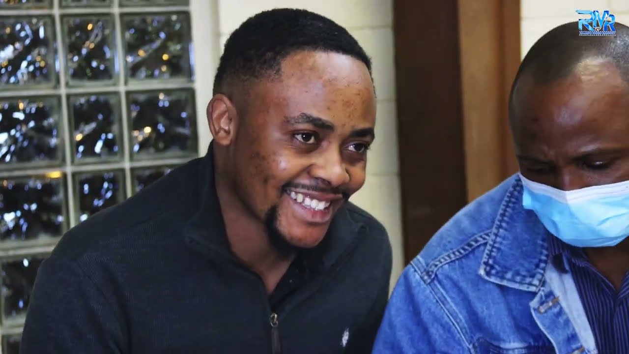 Uchanguzi wa kiongozi wa Emo 'ya Mmbondo Buffalo NY