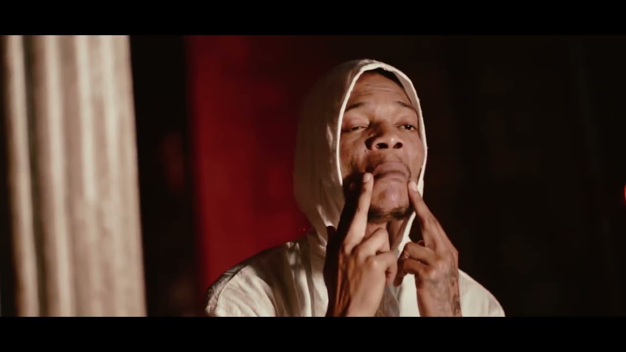MOLLOMEN LYRICS – INTRO | NO PAIN NO GAIN (EP)