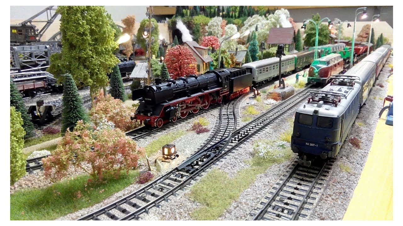 Unsere kleine Märklin H0 Modelleisenbahn ... ein Dreigenerationenprojekt