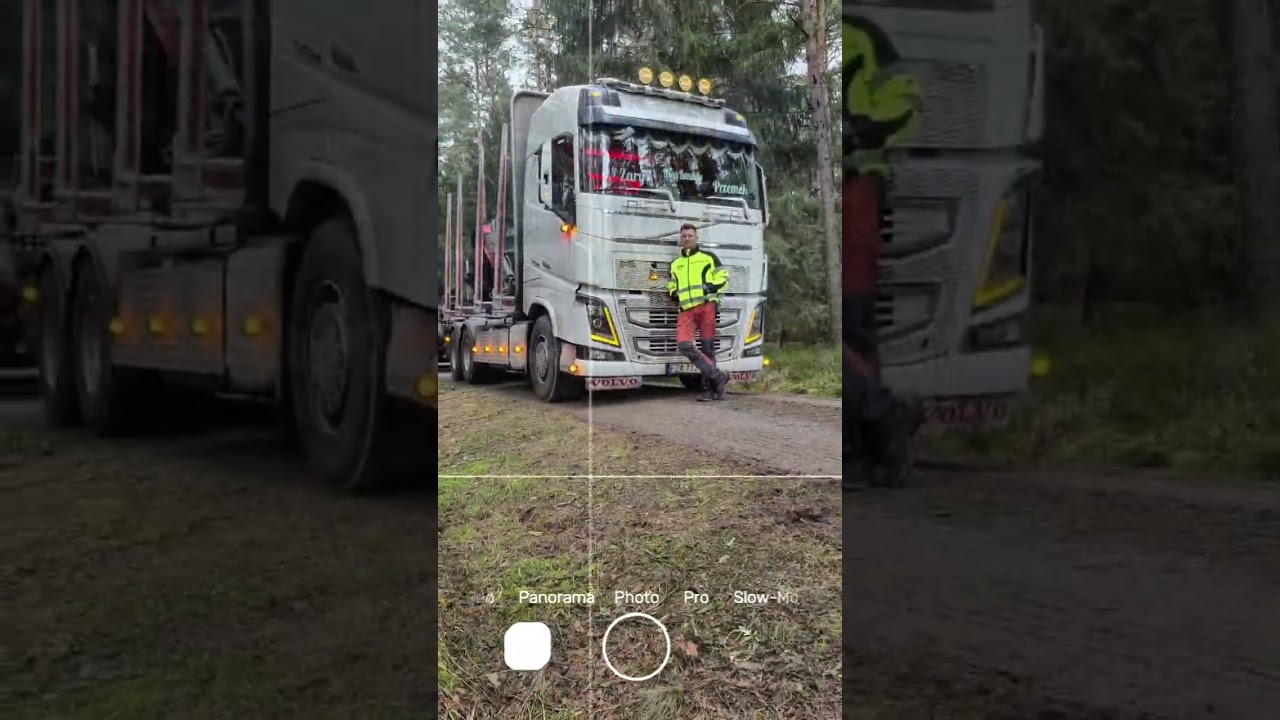 Transport drewna Volvo 540. Leśny Bandyta 