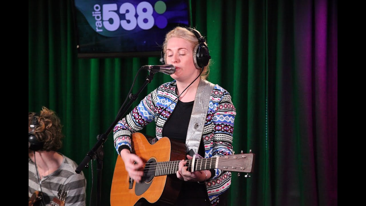 Miss Montreal - House Upon The Hill | Live bij Evers Staat Op