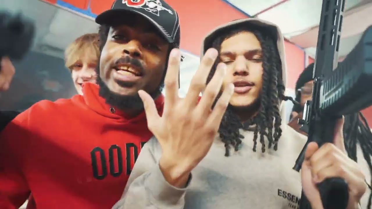 CloutMoe Girsky & YSR Gramz - Cheddar Bob Remix [Official Video]