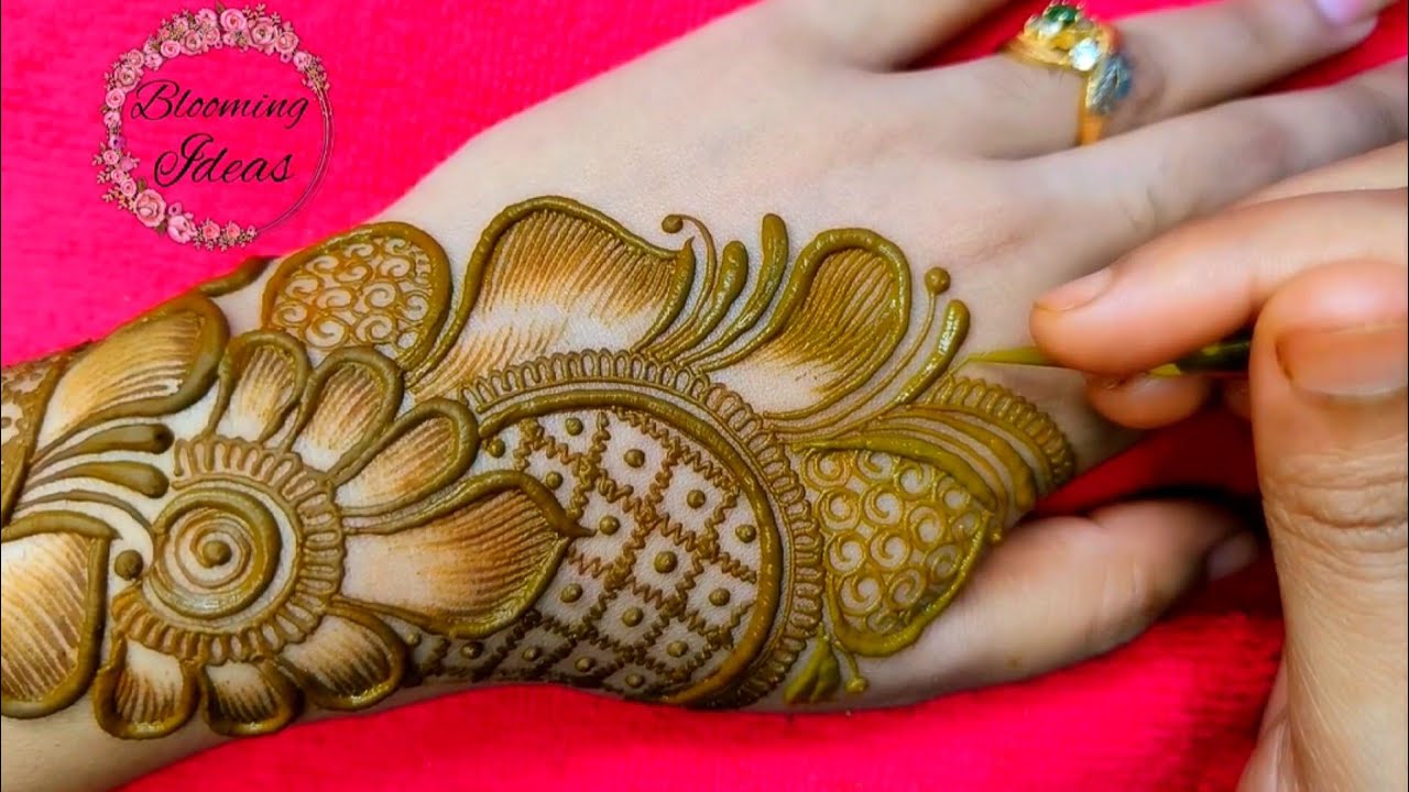 Shaded back hand mehndi design // Simple mehndi design // Latest floral mehndi design