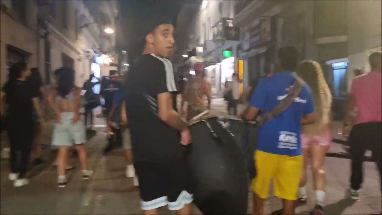 Salida y Regreso — Ensayo de Candombe | Lonjas de Ciudad Vieja | Montevideo