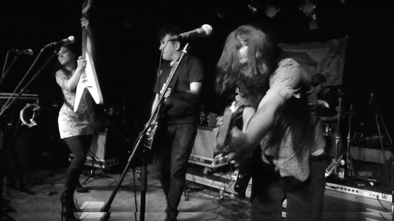 AUTORAMAS - Nada A Ver - Live at Soundflat Ballroom Bash