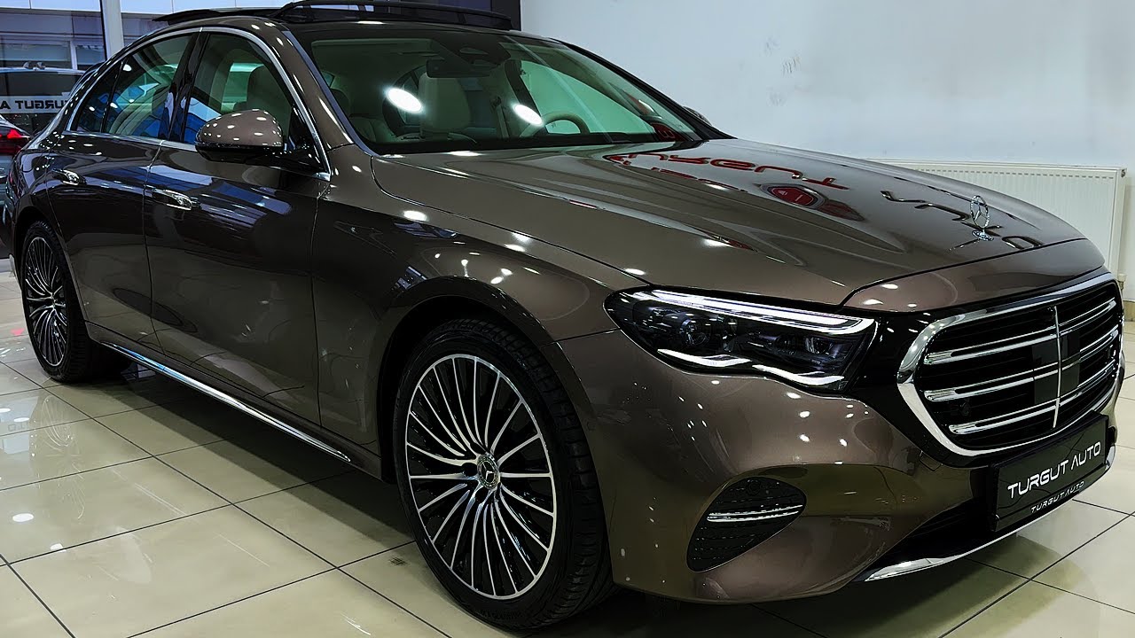 Mercedes E-Class 2024 года — современный и комфортный седан | Детали экстерьера и интерьера