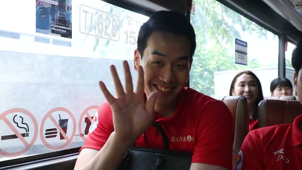 Tim Red Sparks berkunjung ke Taman Mini Indonesia Indah (TMII)