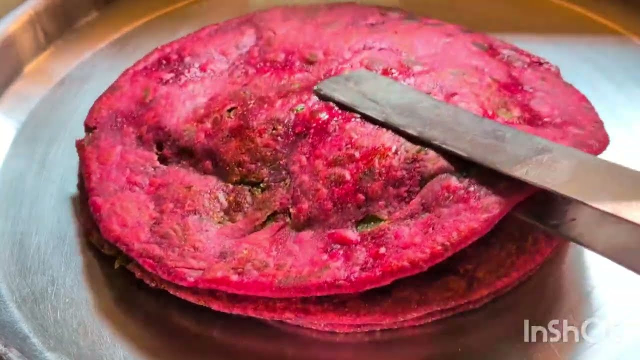 Plant based high protein breakfast, lunchbox recipe.Beetroot and Pea paratha.चुकंदर और मटर का नाश्ता