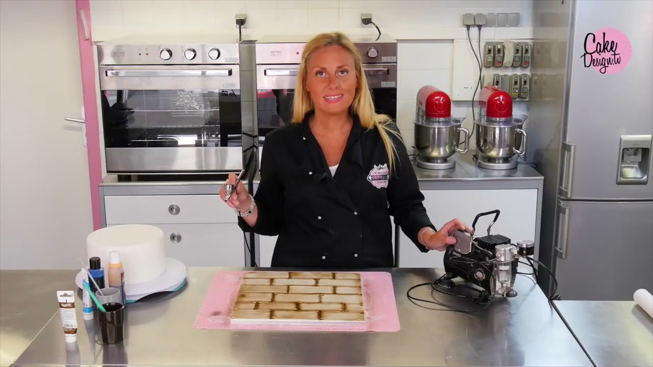 Le tuto ultime : Gâteau + Figurine Mickey en pâte à sucre (Masterclass)