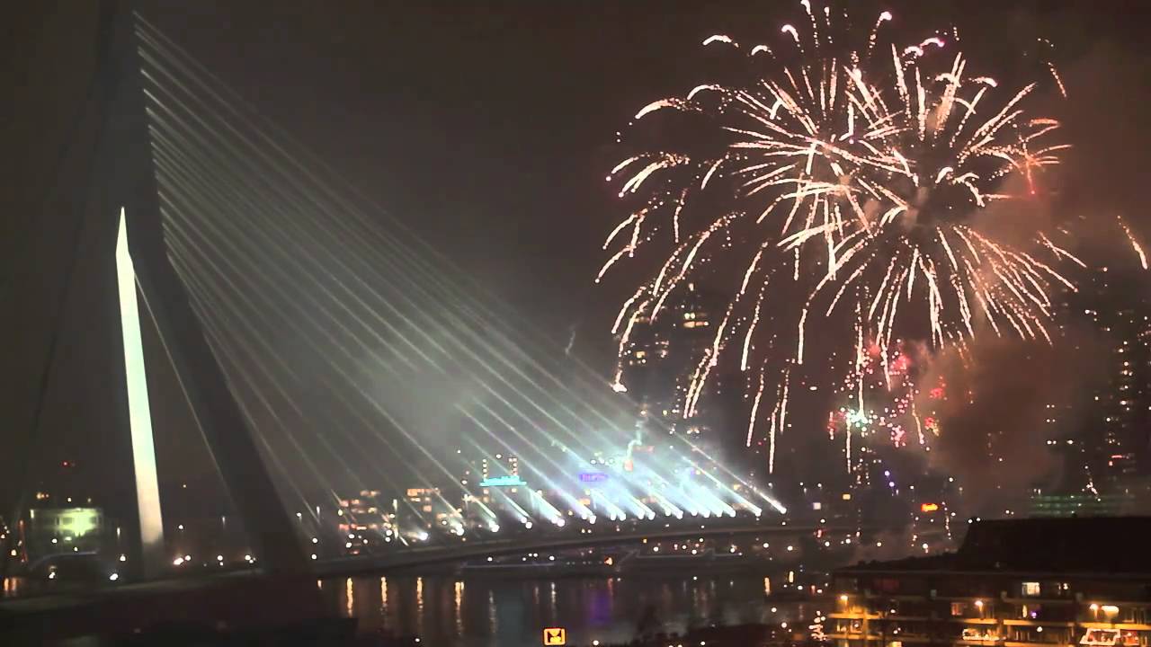Vuurwerk Rotterdam 2011 Erasmusbrug