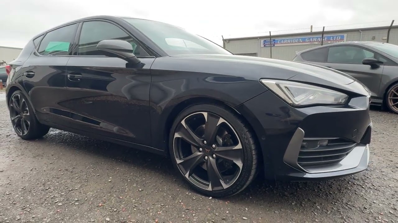 Cupra Leon VZ2. 2022 plate with low mileage, superb condition. 