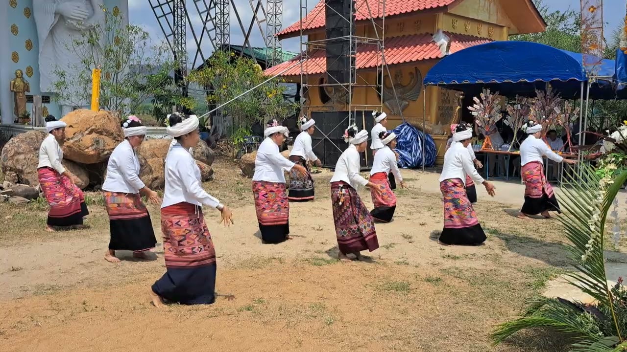 ฟ้อนไต ไทลื้อศรีดอนชัย