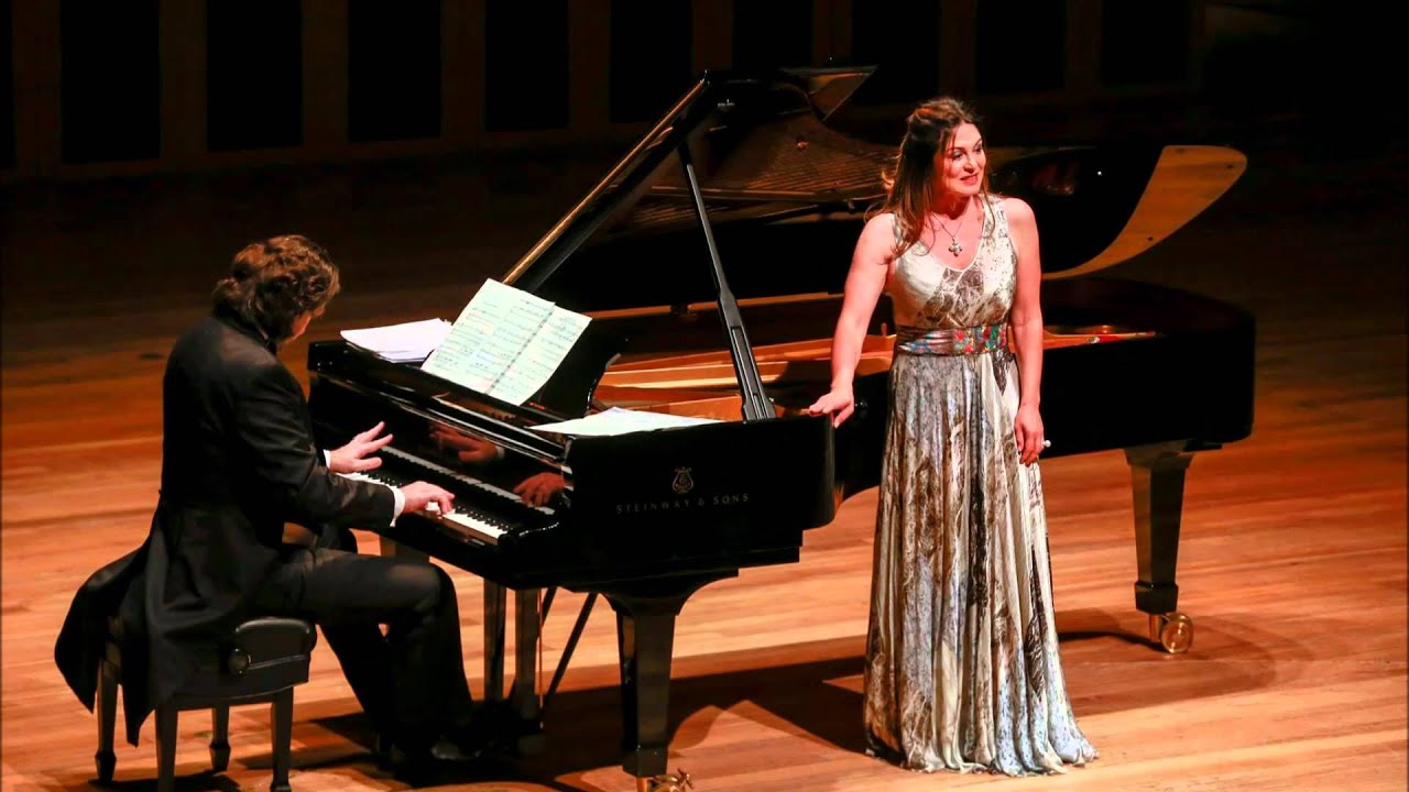 Hahn - Venezia - Anna Caterina Antonacci, Maciej Pikulski (São Paulo, 2015)