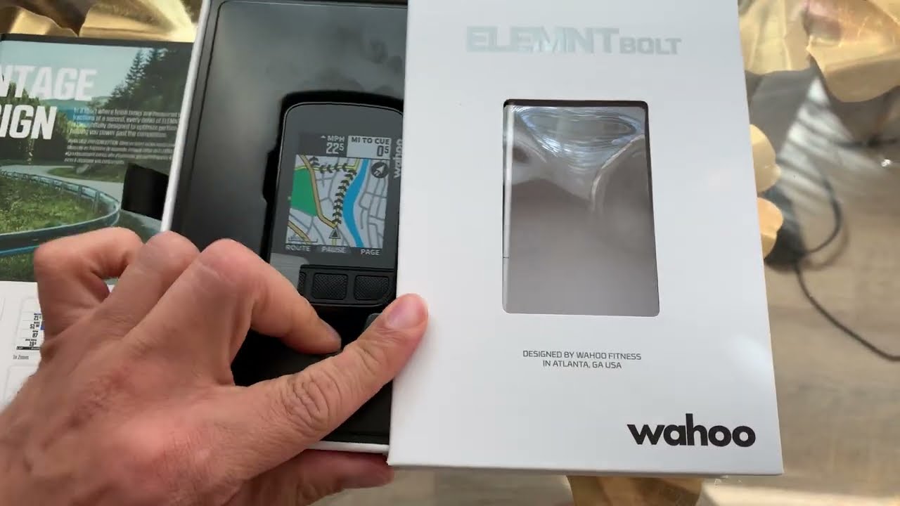Wahoo ELEMNT BOLT V2 GPS BIKE COMPUTER