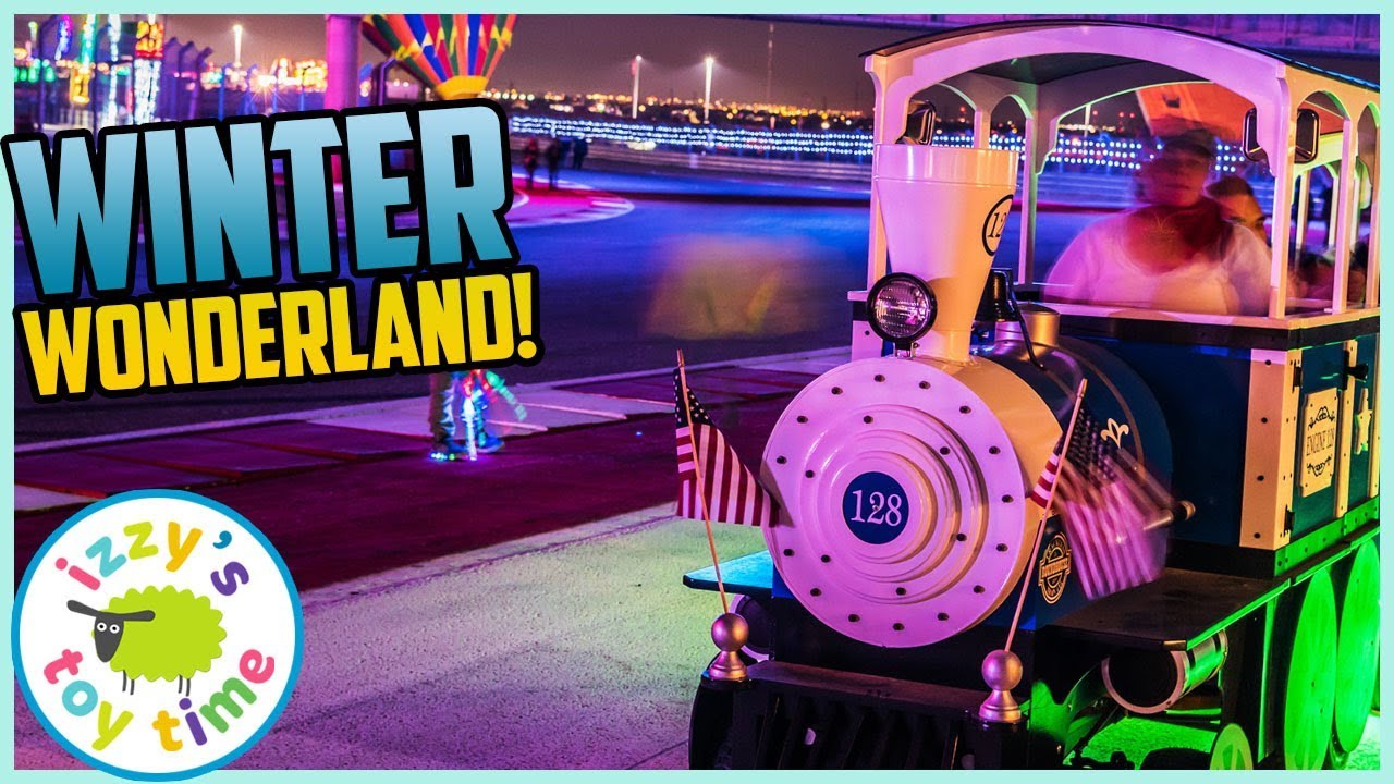 Izzy's Toy Time Visits WINTER WONDERLAND! Fun Family Christmas Trip in Austin!