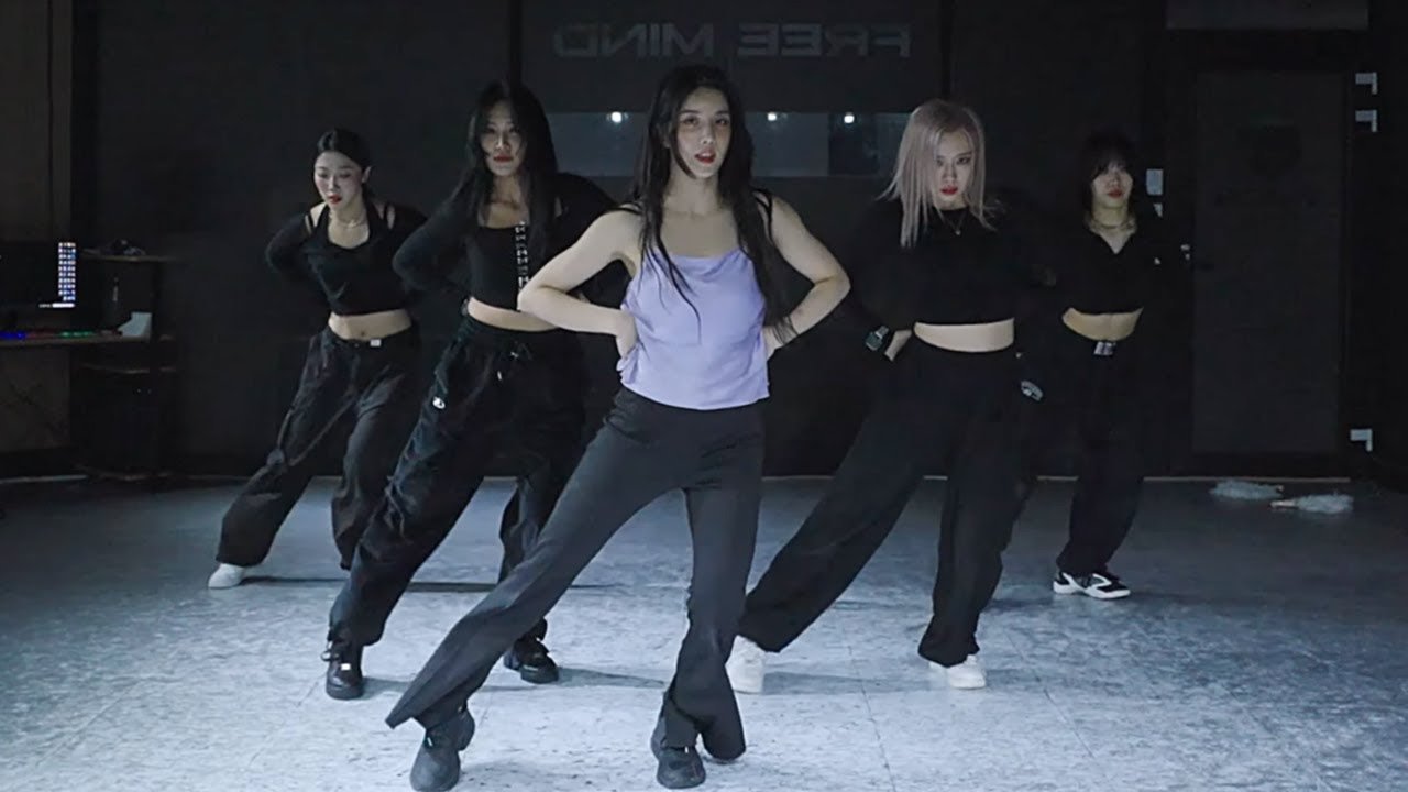KWON EUN BI (권은비) - 'Underwater' Dance Practice Mirrored [4K]