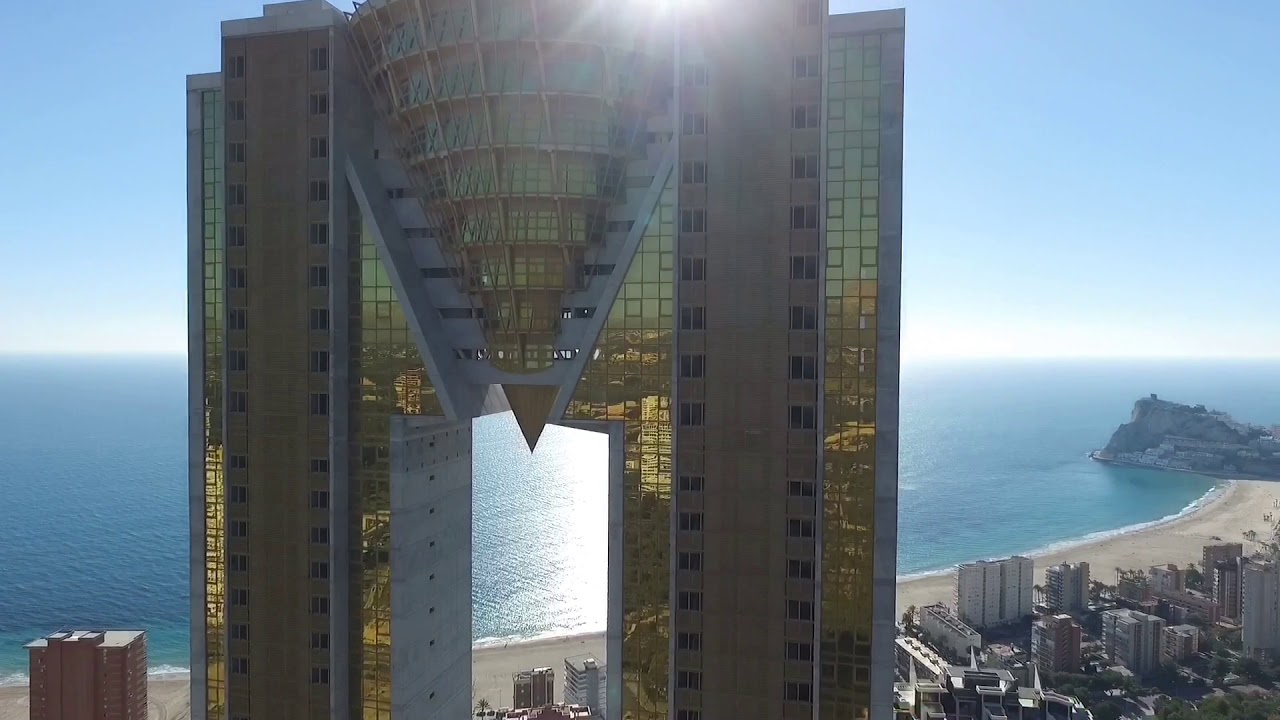 Edificio Intempo Benidorm a vista de pájaro.